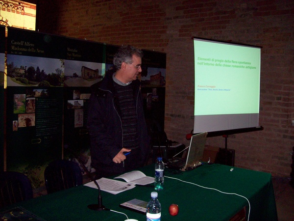 Relazione del Dott. Franco Correggia, Presidente Associazione Terra, Boschi, Gente e Memorie su "Elementi di pregio della flora spontanea nell intorno delle chiese romaniche".