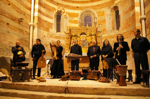 Componenti del gruppo di musica antica "La Ghironda" in occasione del Concerto tenuto nella Canonica di Santa Maria di Vezzolano.