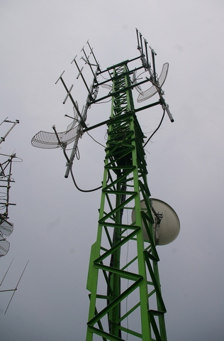Ripetitori per le telecomunicazioni presenti alla sommità della Valle San Pietro