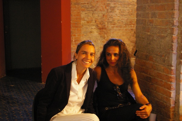 Relatrici (Dott.ssa Paola Gullino  sx e Dott.ssa Patrizia Cirio dx) alla Giornata di studio sulle tematiche dei paesaggi viticoli di eccellenza del territorio astigiano, scattata presso la Sala Convegni del Comune di Canelli.