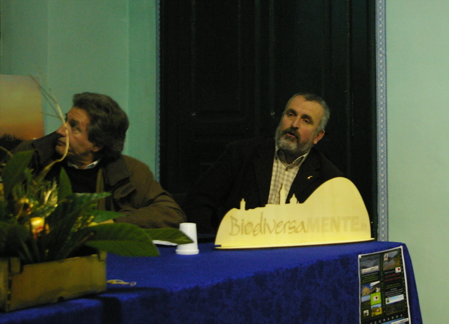 Relazione di Domenico Marinetto della LIPU  di Asti su "Esperienze nell`inanellamento dell`avifauna: l`attività presso il Parco comunale delle Rocche di Antignano.