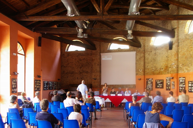  Pubblico presente alla Quarta sessione degli Stati generali del Paesaggio astigiano a Rocchetta Tanaro