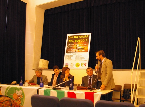 Relazione di Marco Devecchi, Presidente dell'Osservatorio del Paesaggio per il Monferrato e l'Astigiano. Foto di Valentina Cerigo.