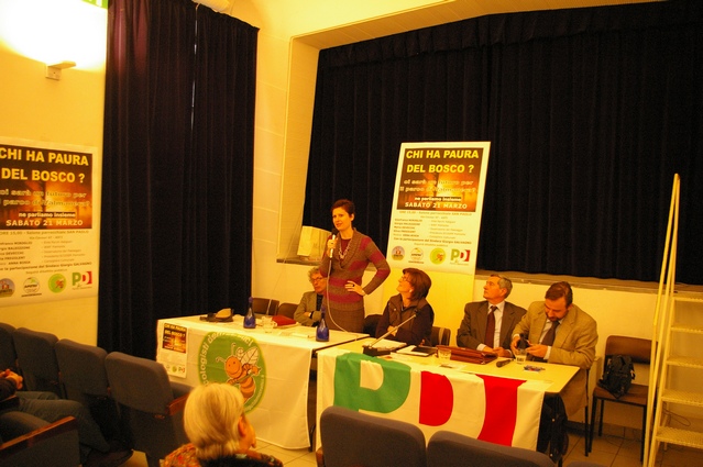 Relazione di Silvia Fregolent, Presidente ECODEM Piemonte. Foto di Valentina Cerigo.