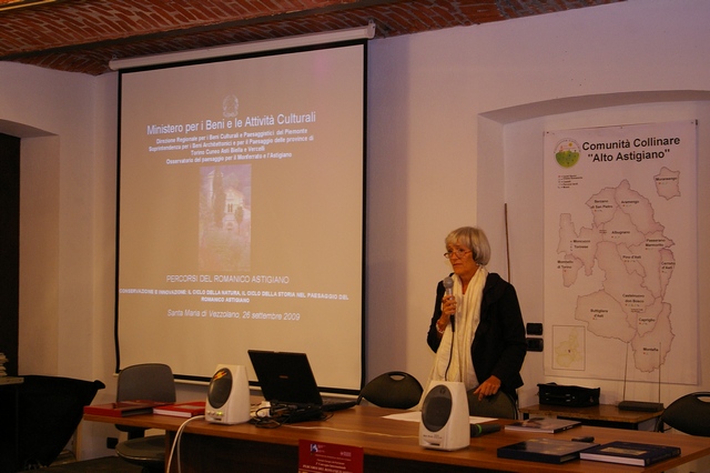  Saluto ad apertura del Convegno da parte dell'Arch. Paola Salerno della Soprintendenza per i Beni architettonici e il Paesaggio per le Province di Torino, Asti, Cuneo, Biella e Vercelli.
