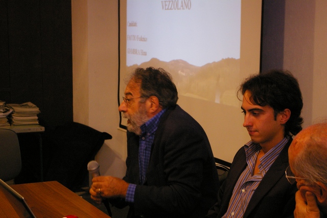 Relazione del Prof. Paolo Castelnovi - Facoltà di Architettura del Politecnico di Torino sulla Tesi di laurea di Federico Faccio e Elena Giambra, riguardante la "Valorizzazione del sito di Vezzolano con un approccio paesistico d area vasta"
