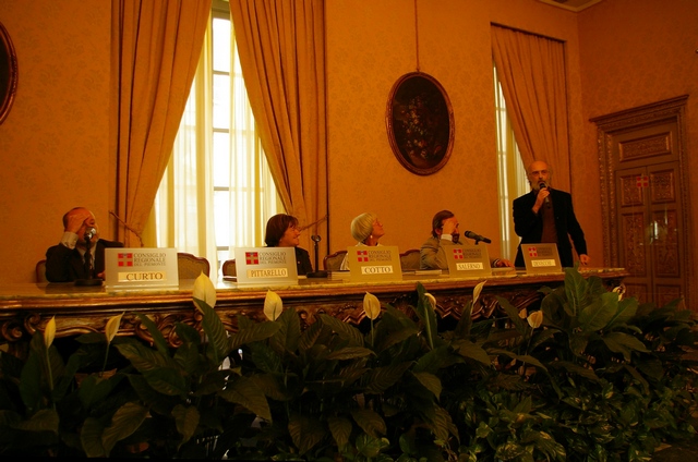Contributo alla discussione da parte dell'Arch. Fernando Delmastro (Foto Sabrina Toppino).