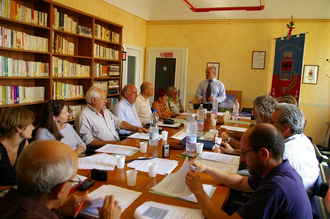 Riunione presso il Municipio di Villadeati (AL) per la firma da parte dei sette Osservatori piemontesi del paesaggio del Protocollo d'intesa per la realizzazione della Rete regionale degli Osservatori. Nella foto il Sindaco di Villadeati Francesco Azzalin.
