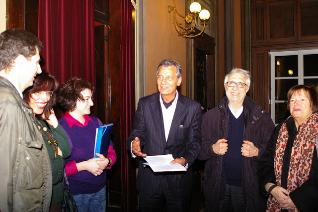 Presentazione della petizione e della Richiesta di Dichiarazione di notevole interesse pubblico del Paesaggio di San Marzanotto al Sindaco di Asti On.le Giorgio Galvagno da parte di Monica Gentile (Comitato Spontaneo Belangero). Nella foto: Gian Luigi Bravo (Presidente del Comitato Promotore Club UNESCO di Asti) e Mariangela Cotto (Vice Presidente del Consiglio regionale del Piemonte).