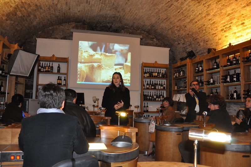 Presentazione ai relatori del Convegno dell ICIF - Istituto di Cucina, Cultura ed Enologia delle Regioni d Italia presso il Castello di Costigliole d Asti