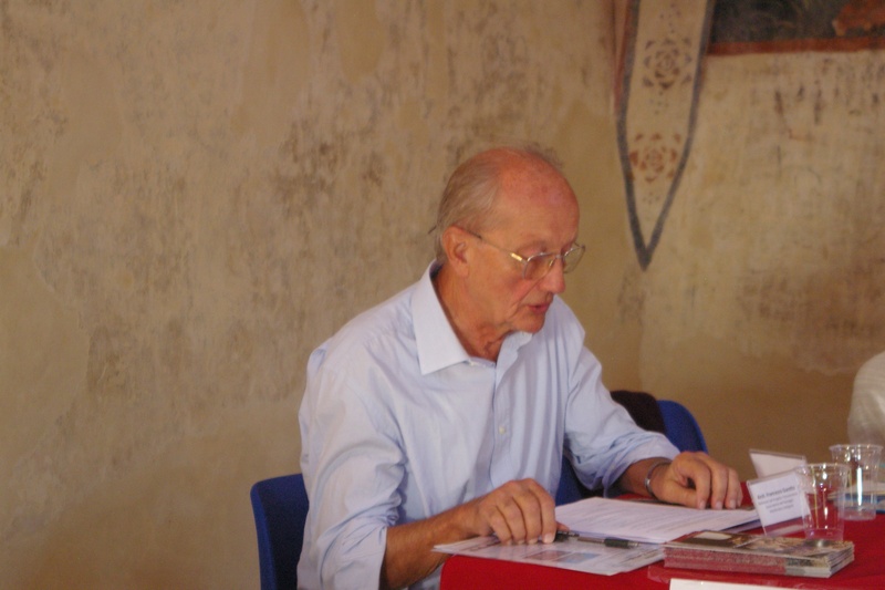 Relazione dell Ing. Francesco Garetto (Referente del Progetto Transromanica per l Osservatorio del Paesaggio per il Monferrato e l Astigiano) [Foto di Alessandro Ferraris].