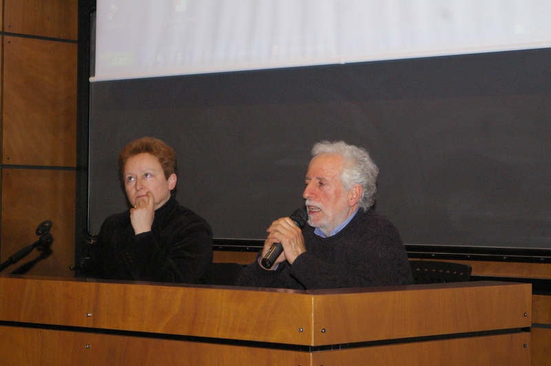 Conclusioni del Convegno da parte della Prof.ssa Luisa Bonesio dell Università di Pavia. Nella foto (dx) il Moderatore del Convegno, il Prof. Carlo Marini dell Ecoistituto di Piacenza