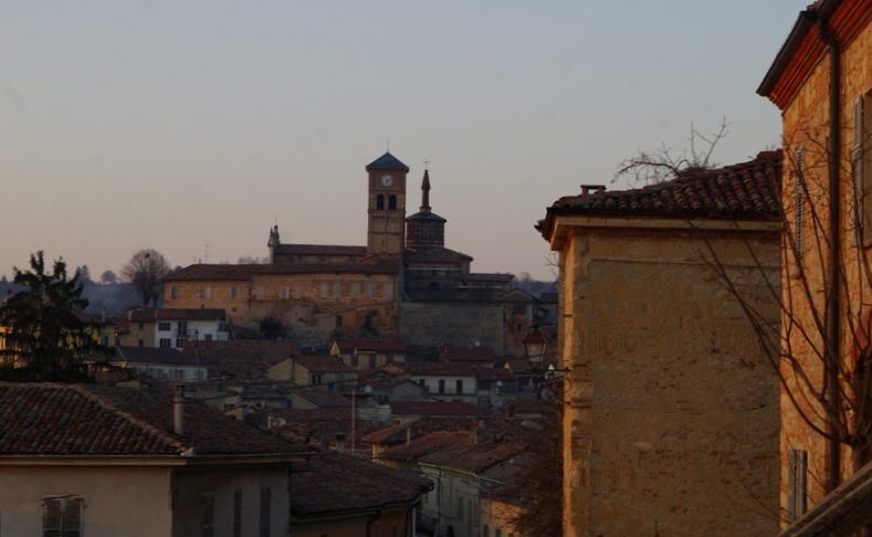 Veduta dell'abitato di Grazzano Badoglio