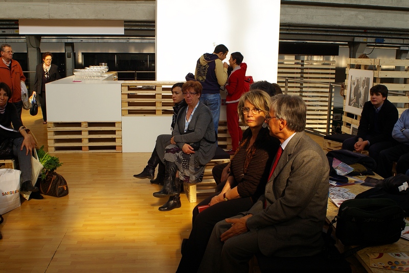 Pubblico presente alla presentazione del libro Gli Uomini e la Terra. Il patrimonio economico, ambientale e culturale del paesaggio agrario" a cura di Laurana Lajolo.
