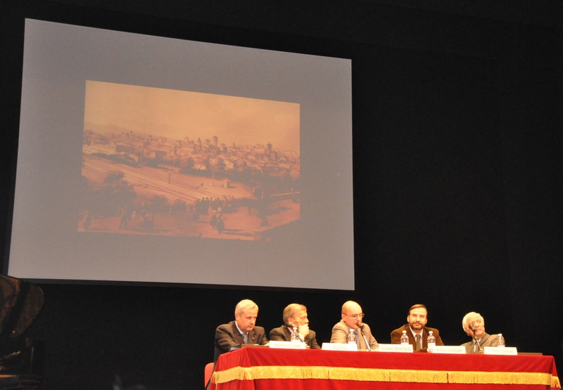 Relazione del Prof. Silvano Montaldo, Curatore scientifico del Volume "Il Risorgimento nell Astigiano nelle Langhe e nel Monferrato" presso il Teatro Alfieri ad Asti [Foto di Federica Larcher].