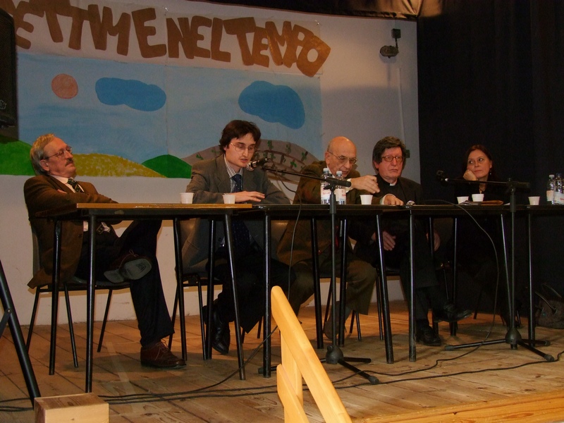 Relazione del Dott. Ezio Claudio Pia  (Societ&agrave; di Studi Astesi) su "Homines e cives: pattuizione ed imposizione nella politica territoriale astigiana fra 1200 e 1300" nell ambito della conversazione su "700 anni di Settime 1309 - 2009 - Villa aedificata supra montem" tenutasi a Settime d Asti, domenica 13 dicembre 2009. 